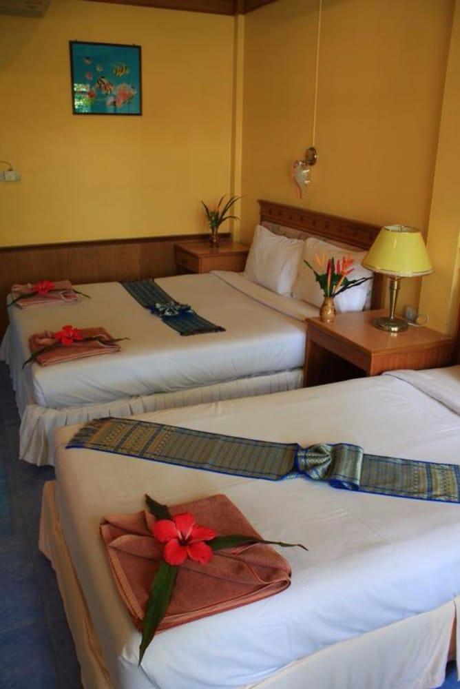 Dream Team Beach Resort Ko Lanta Kültér fotó